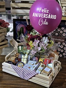 Cesta de café da manhã Villa Real - Com Bubble Personalizado