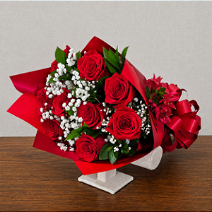 Buquê Carmora - 9 Rosas IMPORTADAS