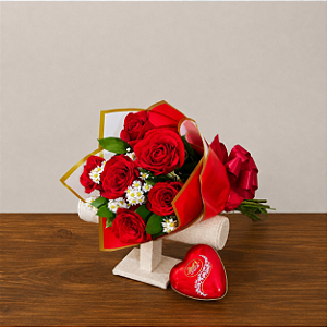 Kit Braise - Rosas IMPORTADAS + Lata Coração Lindt 50g