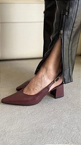 Scarpin slingback Lorena Malbec
