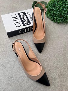 Margot Scarpin Preto / Amêndoa