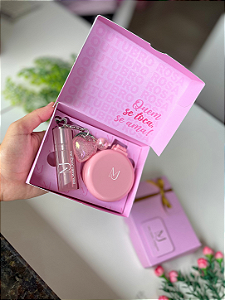 Kit caixa com Balm Labial e espelho personalizado