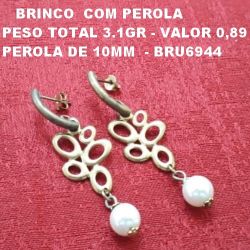 BRINCO NO BRUTO PRONTO PARA O BANHO COM BASE  COM PEROLA DE 10MM PESO TOTAL 3.1GR REF.BRU694B