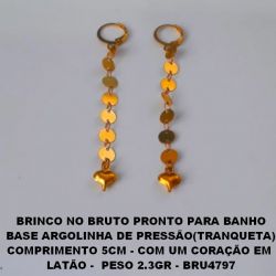 BRINCO NO BRUTO PRONTO PARA BANHO BASE ARGOLINHA DE PRESSÃO(TRANQUETA) COMPRIMENTO 5CM - COM UM CORAÇÃO EM  LATÃO -  PESO 2.3GR - BRU4797