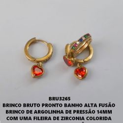 BRINCO *** BRUTO PRONTO BANHO ALTA FUSÃO  BRINCO DE ARGOLINHA DE PRESSÃO  14MM  COM UMA FILEIRA DE ZIRCONIA COLORIDA  E UMA ZIRCONIA LARANJA EM FORMA DE CORAÇÃO  8MM - PESO TOTAL 2.4GR -  BRU3265