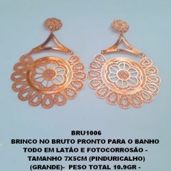 BRINCO NO BRUTO PRONTO PARA O BANHO  TODO EM LATÃO E FOTOCORROSÃO -  TAMANHO 7X5CM (PINDURICALHO) (GRANDE)-  PESO TOTAL 10.9GR -  BRU1006
