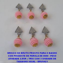 BRINCO NO BRUTO PRONTO PARA O BANHO COM PINGENTE DE PEROLA DE 8MM - PESO (UNIDADE 2.0GR ) TRIO COM 3 UNIDADE DE TAMANHO IGUAL - BRU5421