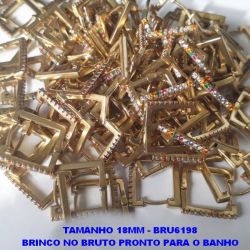 BRINCO *** NO BRUTO PRONTO PARA O BANHO ARGOLINHA(QUADRADO) DE PRESSÃO (TRANQUETA) CRAVEJADO EM MICRO ZIRCONIAS COLORIDAS TAMANHO '''' 18MM '''' -PESO TOTAL 2.9GR - BRU6198