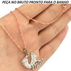GARGANTILHA NO BRUTO PRONTO PARA O BANHO JÁ NO COBRE PEZINHOS ''MÃE'' 7,5GR TAMANHO APROXIMADO:47CM TAMANHO APROXIMADO:2,5CM REF:BRU345