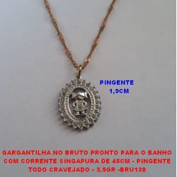 GARGANTILHA NO BRUTO PRONTO PARA O BANHO (SH.A)COM CORRENTE SINGAPURA DE 45CM - PINGENTE TODO CRAVEJADO - 3,5GR -BRU1709