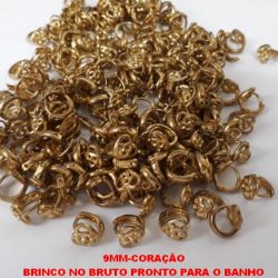 BRINCO *** NO BRUTO PRONTO PARA O BANHO SENDO ARGOLINA  DE PRESÃO (CORAÇÃO)  TAMANHO - 9MM - PESO 1GR - BRU4535