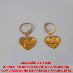 BRINCO NO BRUTO PRONTO PARA BANHO COM ARGOLINHA DE PRESÃO ( TRANQUETA) PESO TOTAL 2.9GR - CORAÇÃO FE 16MM - BRU1639
