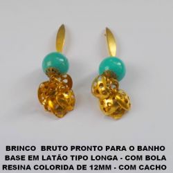 BRINCO  BRUTO PRONTO PARA O BANHO BASE EM LATÃO TIPO LONGA - COM BOLA RESINA COLORIDA DE 12MM - COM CACHO  TODO EM CORAÇÃO - PESO TOTAL 8,9GR BRU1468