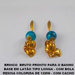 BRINCO  BRUTO PRONTO PARA O BANHO BASE EM LATÃO TIPO LONGA - COM BOLA RESINA COLORIDA DE 12MM - COM CACHO  TODO EM CORAÇÃO - PESO TOTAL 8,9GR BRU1467
