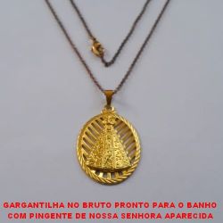 GARGANTILHA NO BRUTO PRONTO PARA O BANHO COM PINGENTE DE NOSSA SENHORA APARECIDA 3X2CM - CORRENTE ELOO PORTUGUES DE 45CM COM FECHO LAGOSTA - PESO 4,1GR - BRU996