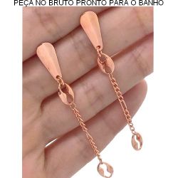 BRINCO NO BRUTO PRONTO PARA O BANHO JÁ NO COBRE EM PENDURICADO 3GR TAMANHO APROXIMADO:6CM REF.BRU2164