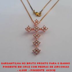 GARGANTILHA NO BRUTO PRONTO PARA O BANHO  PINGENTE EM CRUZ COM PEDRAS DE ZIRCONIAS  - 4,6GR  - PINGENTE  4X3CM CORRENTE VENEZIANA - BRU188