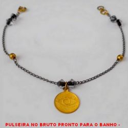 PULSEIRA NO BRUTO PRONTO PARA O BANHO -  PULSEIRA FEMININA COM MIÇAGAS DE CRISTAL,  BOLINHAS DE LATÃO E PINGENTE DO OLHO QUE  TUDO VÊ - TAMANHO: 18,7CM - PESO:1,5GR - BRU3700