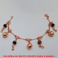 PULSEIRA NO BRUTO PRONTO PARA O BANHO -  PULSEIRA FEMININA COM PENDURICALHOS COM  BOLAS DE 6MM\8MM - TAMANHO:17,2CM - PESO:7,4GR -  BRU4177