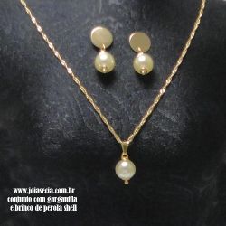 Conjunto com brinco e gargantilha de tam.apr.45cm com perola shell de 10mm ref.con000227
