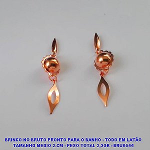 BRINCO NO BRUTO PRONTO PARA O BANHO - TODO EM LATÃO TAMANHO MEDIO 2.CM - PESO TOTAL 2,3GR - BRU6544