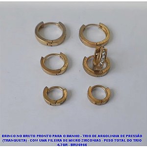 BRINCO NO BRUTO PRONTO PARA O BANHO - TRIO DE ARGOLINHA DE PRESSÃO (TRANQUETA) - COM UMA FILEIRA DE MICRO ZIRCONIAS - PESO TOTAL DO TRIO 4.7GR - BRU6966