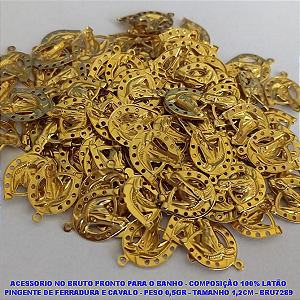 ACESSORIO NO BRUTO PRONTO PARA O BANHO - COMPOSIÇÃO 100% LATÃO PINGENTE DE FERRADURA E CAVALO - PESO 0,5GR - TAMANHO 1,2CM - BRU7289