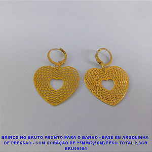 BRINCO NO BRUTO PRONTO PARA O BANHO - BASE EM ARGOLINHA  DE PRESSÃO - COM CORAÇÃO DE 25MM(2,5CM) PESO TOTAL 2,3GR BRU00054