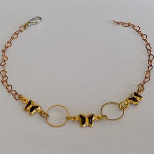 PULSEIRA NO BRUTO PRONTO PARA O BANHO - COM CORRENTE EM CORAÇÃO (DELICADA) COM TREIS BORBOLETA - TAMANHO 18CM - BRU3866B
