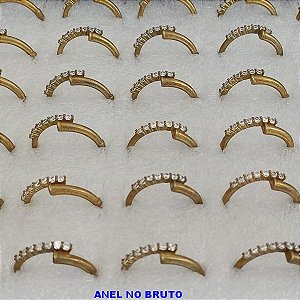 ANEL NO BRUTO PRONTO PARA O BANHO - CRAVEJADO EM ZIRCONIA CRISTAL - PESO DO ANEL 1,5GR - ANEL000130