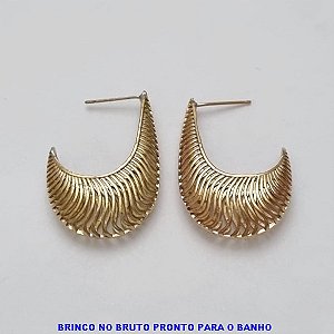 BRINCO NO BRUTO PRONTO PARA O BANHO(CX87) - 100%LATÃO DESIGNMODERNO VAZADO 23MM  - PESO TOTAL 5,2GR - BRU100361A