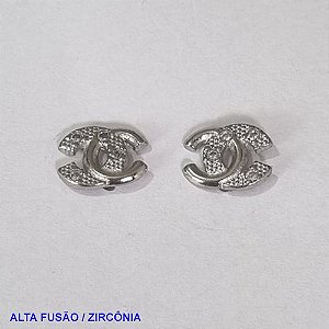 BRINCO NO BRUTO PRONTO PARA O BANHO - ALTA FUSÃO -  SÍMBOLO CRAVEJADO COM MICRO ZIRCÔNIAS TAMANHO 11MM PESO 1.0GR - BRU001380A