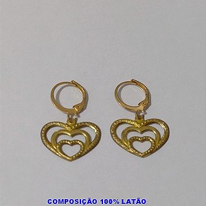 BRINCO NO BRUTO PRONTO PARA O BANHO(CX84) - COM PINGENTE DE CORAÇÃO - SIMPLES E DELICADO(3.2094A1)BASE ARGOLINHA DE PRESSÃO - PESO TOTAL 1,4GR - BRU4484A