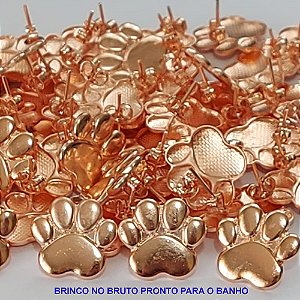 BRINCO NO BRUTO PRONTO PARA O BANHO (CX39) (2525) - PESO TOTAL 2,5GR - (VENDIDO POR PAR)  MODELO SAGRADO CORAÇÃO (ROB)  - TAMANHO 16MM BRU0001325
