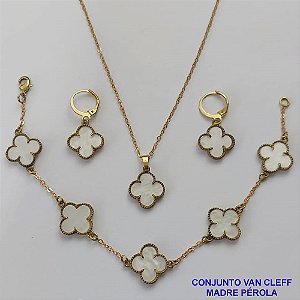 CONJUNTO NO BRUTO PRONTO PARA O BANHO - " VAN CLEEF " (GARGANTILHA/PULSEIRA E BRINCO) PINGENTE DE 14MM EM MADRE PÉROLA - PESO TOTAL 9GR - CORRENTE CADEADO E FECHO LAGOSTA BRU8993