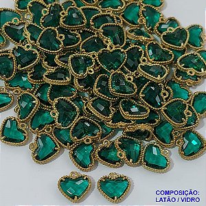 ACESSORIO NO BRUTO PRONTO PARA O BANHO - (VENDA POR UNIDADE) PINGENTE TIPO "VAN CLEEF" COR VERDE FORMATO CORAÇÃO COM UMA ARGOLINHA - TAMANHO "10MM " PESO 0,7GR  BRU0001408