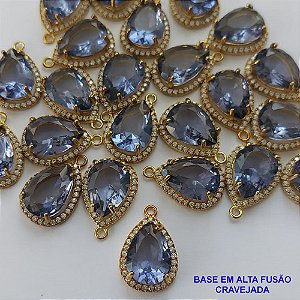 PINGENTE NO BRUTO PRONTO PARA O BANHO - (PEÇA DELICADA CUIDADO NO BANHO) COM PINGENTE EM ZIRCÔNIA LILÁS COM BASE EM ALTA FUSÃO CRAVEJADA - TAMANHO 10X14MM -  PESO TOTAL 2,2GR - BRU9104