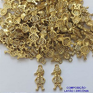 PINGENTE NO BRUTO PRONTO PARA O BANHO (CX15) - PINGENTE MENINO CRAVEJADO COM MICRO ZIRCONIAS EM 70% LATÃO E 30% ZIRCÔNIA - TAMANHO 16MM -  PESO TOTAL 0,5GR - BRU0001443