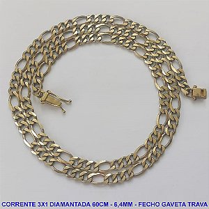 CORRENTE MASCULINA NO BRUTO PRONTO PARA O BANHO - CORRENTE 3X1 ELLO BATIDO DIAMANTADA (M31158) - COMPRIMENTO: 60CM - LARGURA 6,4MM - ESPESSURA: 1,5MM - FECHO GAVETA TRAVA DUPLA - PESO 28,2GR - COMPOSIÇÃO: 100% LATÃO - BRU9284