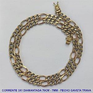 CORRENTE MASCULINA NO BRUTO PRONTO PARA O BANHO - CORRENTE 3X1 ELLO BATIDO DIAMANTADA (M31189) - COMPRIMENTO: 70CM - LARGURA 7MM - ESPESSURA: 1,8MM - FECHO GAVETA TRAVA DUPLA - PESO 43,6GR - COMPOSIÇÃO: 100% LATÃO - BRU9303