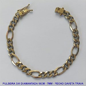 PULSEIRA MASCULINA NO BRUTO PRONTO PARA O BANHO - PULSEIRA 3X1 ELLO BATIDO DIAMANTADA (M31189) - COMPRIMENTO: 18CM - LARGURA 7MM - ESPESSURA: 1,8MM - FECHO GAVETA TRAVA DUPLA - PESO 13,3GR - COMPOSIÇÃO: 100% LATÃO - BRU9306