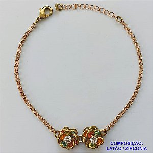 PULSEIRA NO BRUTO PRONTO PARA O BANHO - PULSEIRA COM 2 PINGENTES FLOR CRAVEJADAS COM ZIRCÔNIAS COLORIDAS 12MM - PULSEIRA COM 18CM + EXTENSOR - PESO TOTAL: 4,9GR - COMPOSIÇÃO: LATÃO / ZIRCÔNIA - BRU9448