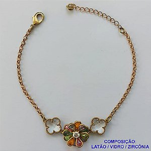 PULSEIRA NO BRUTO PRONTO PARA O BANHO - PULSEIRA COM PINGENTE FLOR CRAVEJADA COM ZIRCÔNIAS COLORIDAS 16MM E 2 PINGENTES TIPO VAN CLEFF 11MM EM VIDRO CRISTAL - PULSEIRA COM 18CM + EXTENSOR - PESO TOTAL: 3,8GR - COMPOSIÇÃO: LATÃO / ZIRCÔNIA / VIDRO- BRU9450