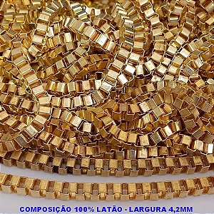 CORRENTE NO BRUTO PRONTO PARA O BANHO - CORRENTE CARTIER -(C4.2) - LARGURA 4,2MM - PESO POR METRO 42GR - COMPOSIÇÃO: 100% LATÃO (VENDIDA POR METRO) - BRU9503