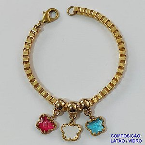 PULSEIRA NO BRUTO PRONTA PARA O BANHO - PULSEIRA EM LATÃO COM PINGENTES TIPO VAN CLEEF - COMPRIMENTO: 17CM - ESPESSURA 4MM - FECHO LAGOSTA - PESO 11,6GR - COMPOSIÇÃO: LATÃO / VIDRO / MADRE PÉROLA - BRU9571