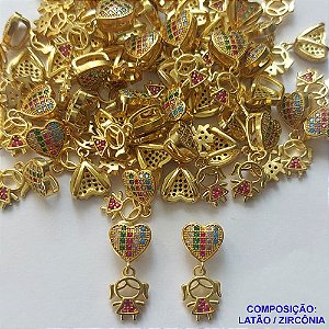 PINGENTE NO BRUTO PRONTO PARA O BANHO(CX15) - PINGENTE MENINA CRAVEJADO COM MICRO ZIRCONIAS EM 70% LATÃO E 30% ZIRCÔNIA - TAMANHO 19MM -  PESO TOTAL 1GR - BRU0001608