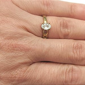 ANEL NO BRUTO PRONTO PARA O BANHO - ANEL DETALHES VAZADOS COM PEDRA EM ZIRCÔNIA - PESO MEDIO 2,1GR - COMPOSIÇÃO: LATÃO / ZIRCÔNIA - ANEL000328