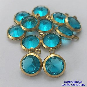 PINGENTE NO BRUTO PRONTO PARA O BANHO - PINGENTE EM ZIRCONIA AZUL CLARO - COMPOSIÇÃO: LATÃO / ZIRCÔNIA - TAMANHO 10MM -  (VENDIDO POR UNIDADE) PESO TOTAL 0,8GR - BRU0001697
