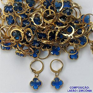 BRINCO NO BRUTO PRONTO PARA O BANHO(CX50) -  BRINCO COM PINGENTE TIPO VAN CLEEF 10MM VIDRO AZUL - ARGOLINHA DE PRESSÃO (TRANQUETA) - PESO 2GR - BRU10030