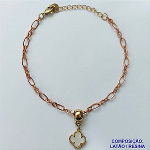 PULSEIRA NO BRUTO PRONTO PARA O BANHO -  PULSEIRA COM PINGENTE TIPO VAN CLEEF 10MM MADRE PÉROLA - TAMANHO 18CM COM EXTENSOR E FECHO LAGOSTA - PESO 2,9GR - COMPOSIÇÃO: LATÃO / RESINA - PENDENTE: ABS - BRU10149